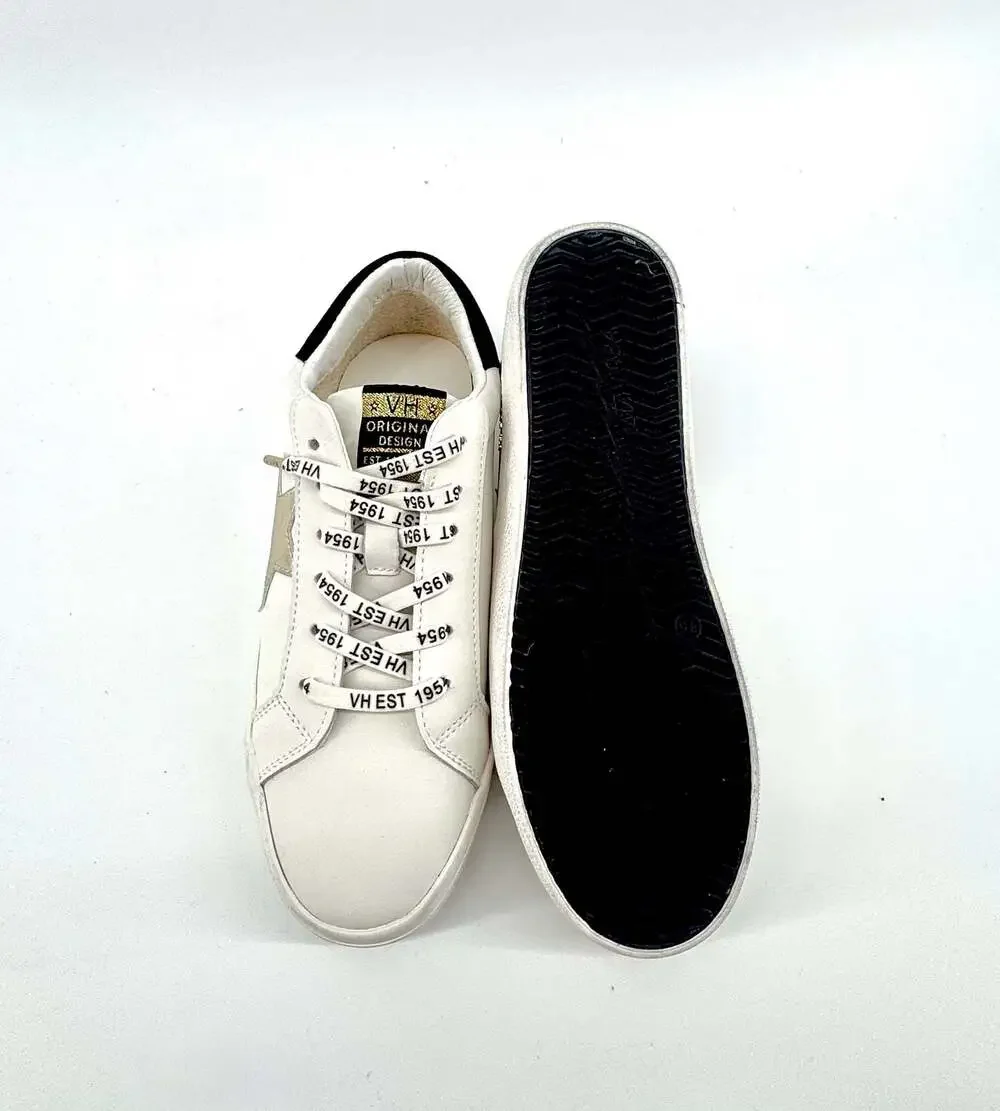NIB Vintage Havana Epic Leather Low Top Sneakers White Gold Star Size 8 / 38
